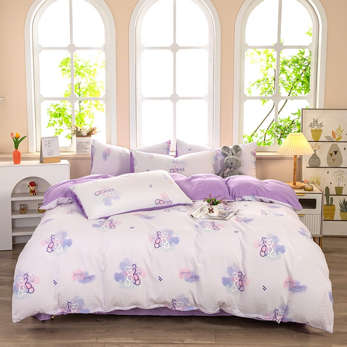 91家纺网 家纺一手货源 找家纺 梓依家纺 2025新款水洗棉印花四件套单被套床上用品 幻彩小熊-紫