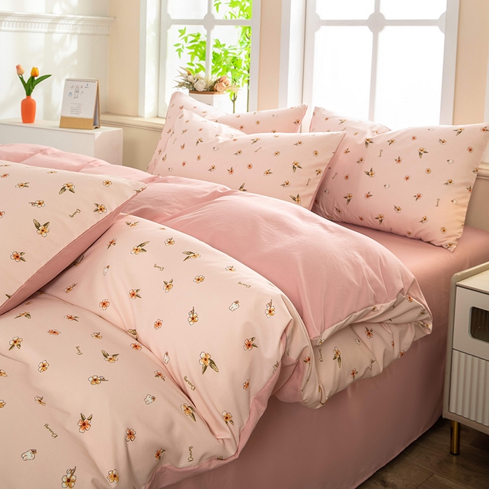 梓依家纺 2025新款水洗棉印花四件套单被套床上用品 浅粉花语