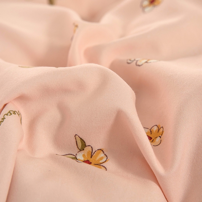 91家纺网 家纺一手货源 找家纺 梓依家纺 2025新款水洗棉印花四件套单被套床上用品 浅粉花语