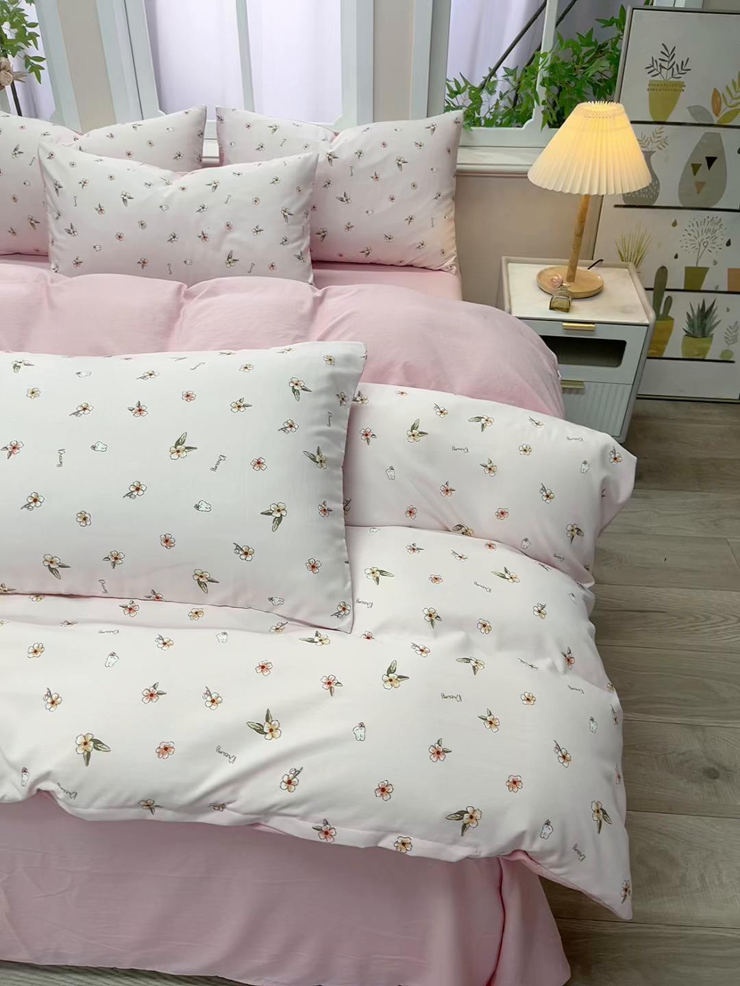 91家纺网 家纺一手货源 找家纺 梓依家纺 2025新款水洗棉印花四件套单被套床上用品 浅粉花语