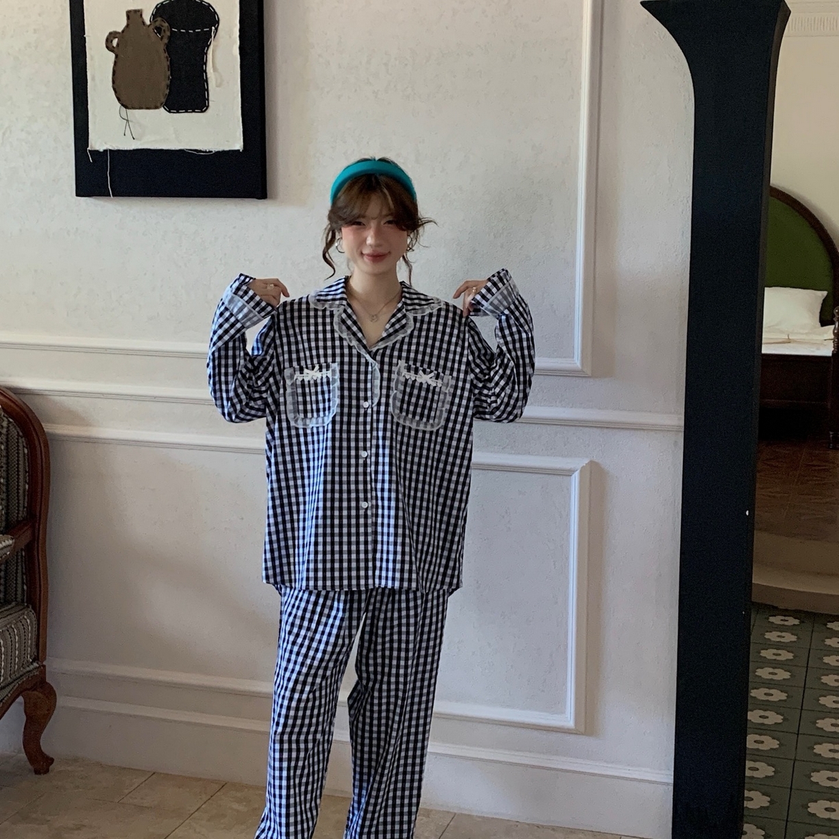 91家纺网 家纺一手货源 找家纺 妍景家居生活馆 2025新款花边格子泡泡棉简约套装 黑色