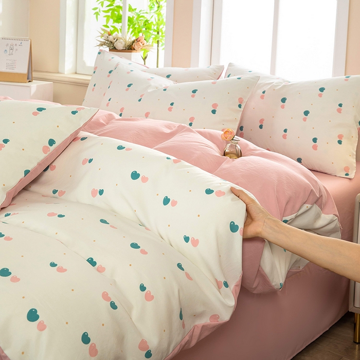 91家纺网 家纺一手货源 找家纺 梓依家纺 2025新款水洗棉印花四件套单被套床上用品 双心漫旅