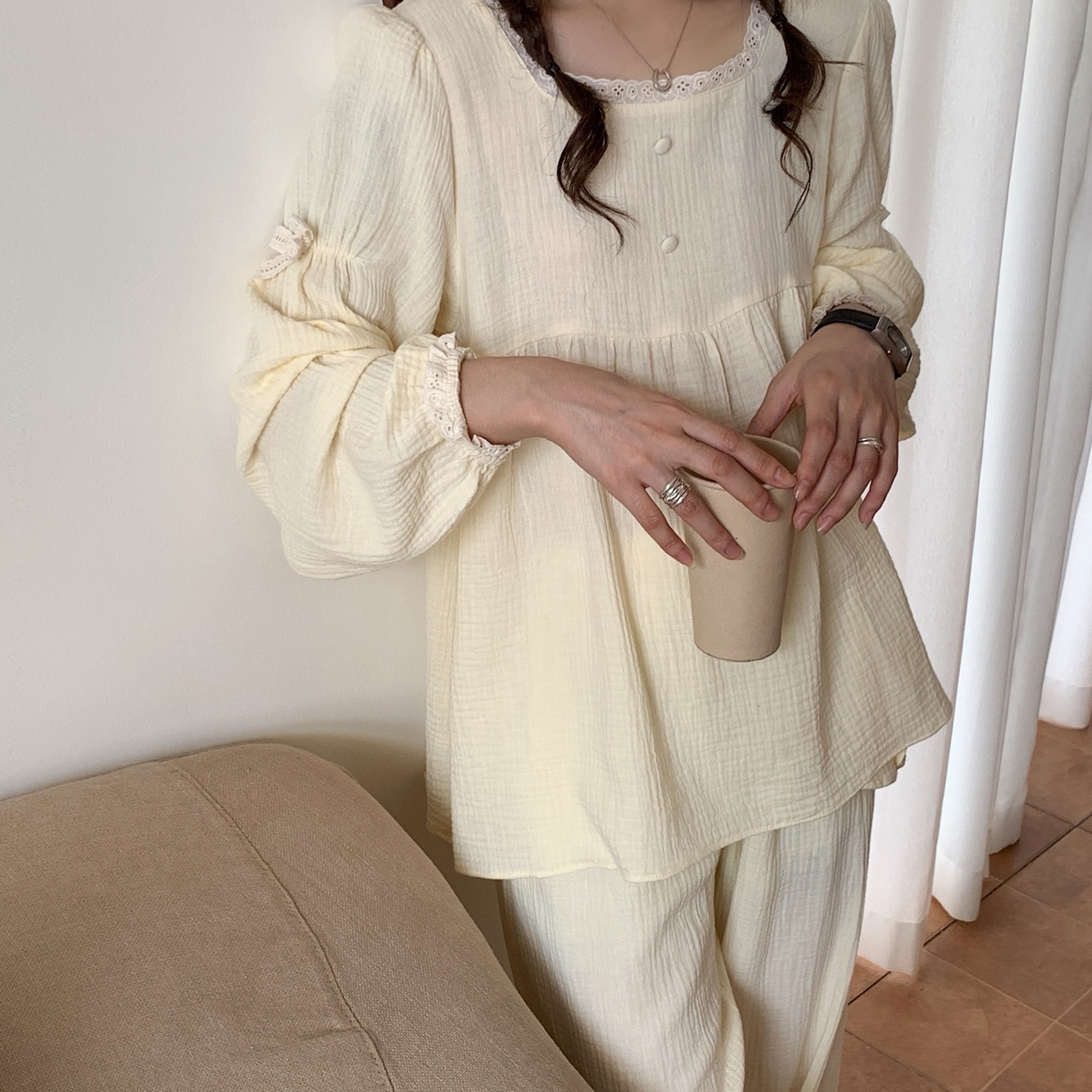 91家纺网 家纺一手货源 找家纺 妍景家居生活馆 2025新款公主风蝴蝶结套装 米黄