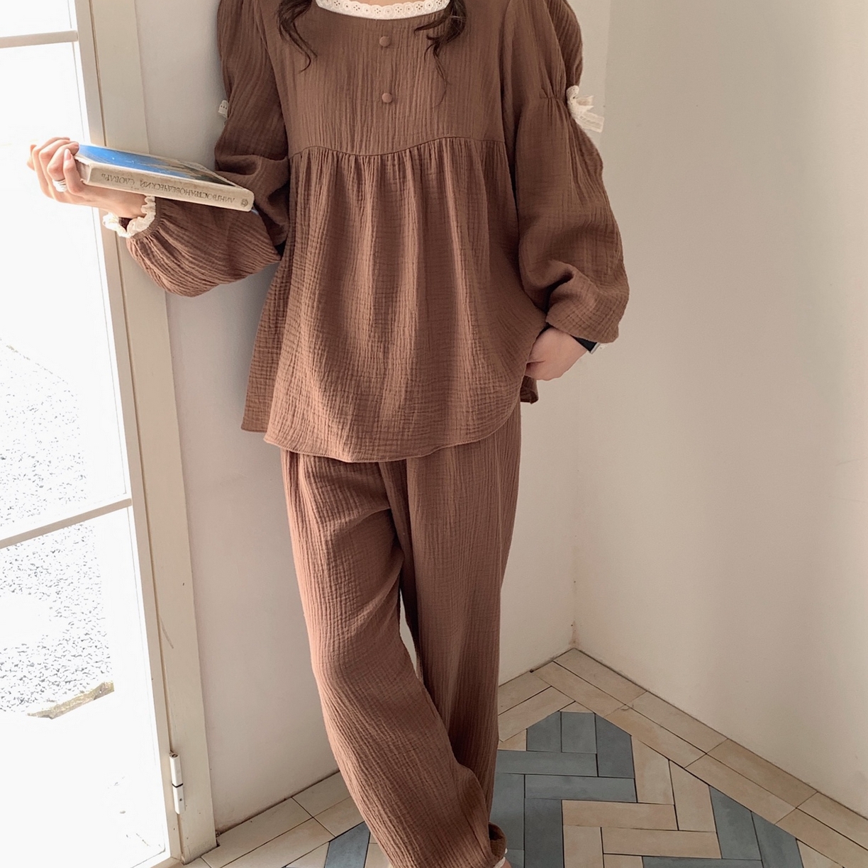 91家纺网 家纺一手货源 找家纺 妍景家居生活馆 2025新款公主风蝴蝶结套装 咖色