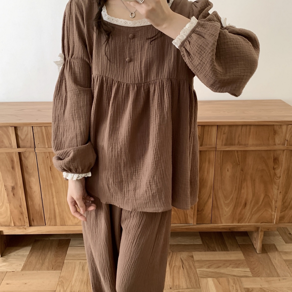 91家纺网 家纺一手货源 找家纺 妍景家居生活馆 2025新款公主风蝴蝶结套装 咖色