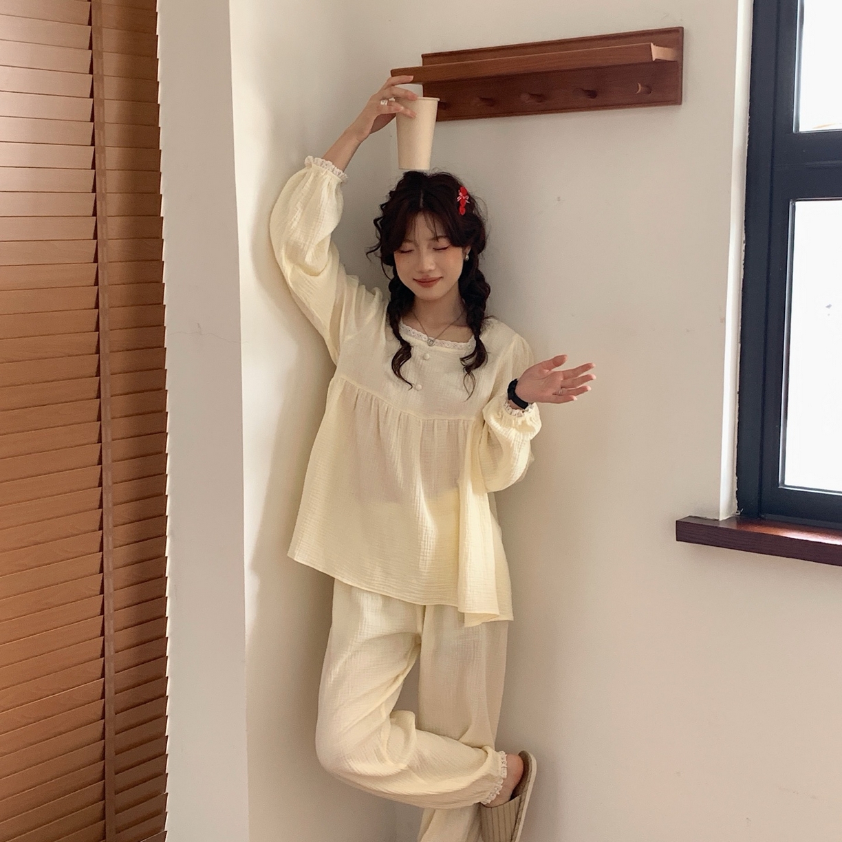 91家纺网 家纺一手货源 找家纺 妍景家居生活馆 2025新款公主风蝴蝶结套装 米黄