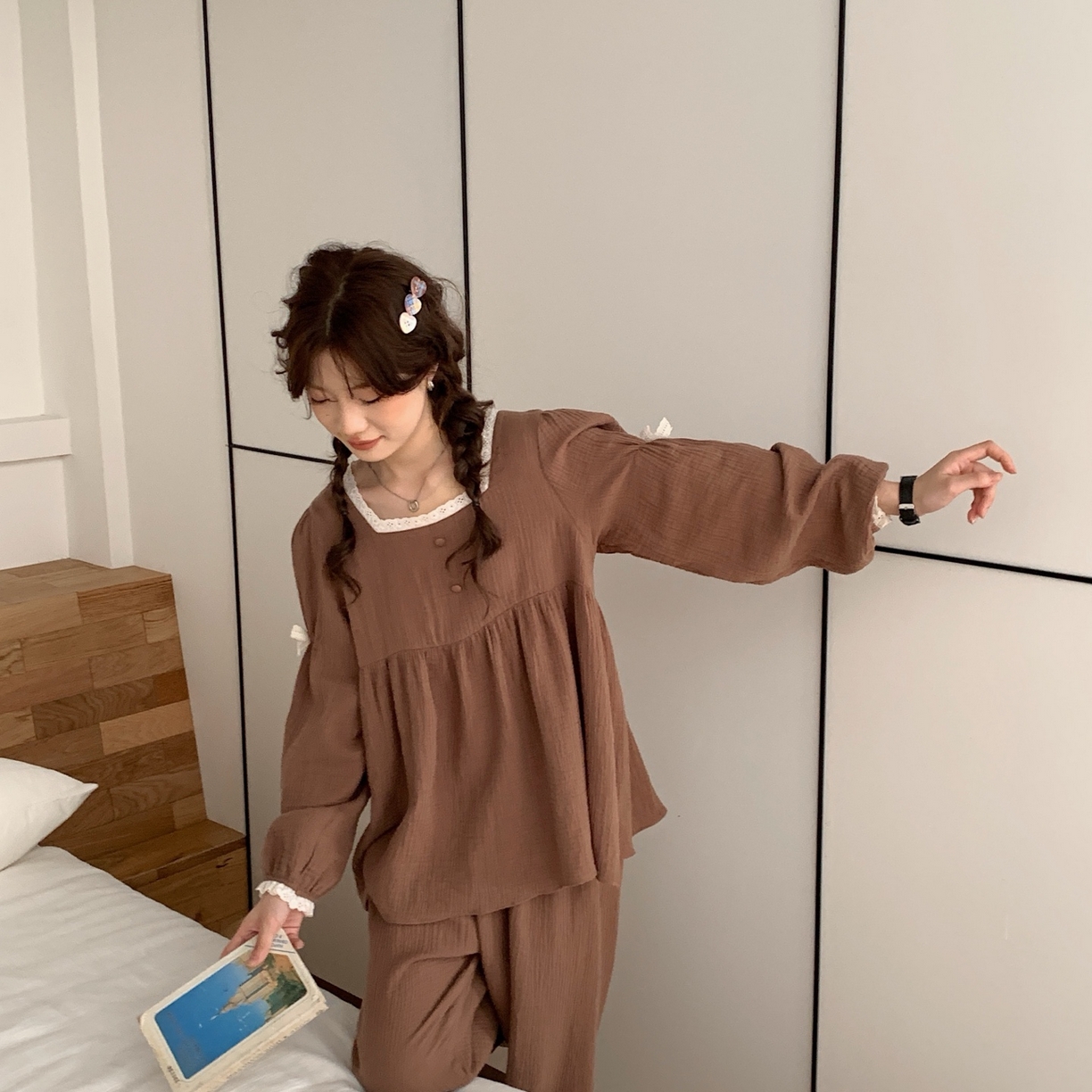 91家纺网 家纺一手货源 找家纺 妍景家居生活馆 2025新款公主风蝴蝶结套装 咖色