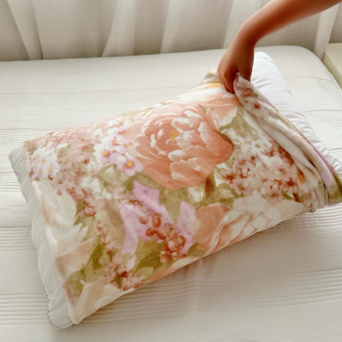 91家纺网 家纺一手货源 找家纺 禧缘家纺（原梦想家）2025新款牛奶绒纯色印花双开口枕套 牡丹倾城