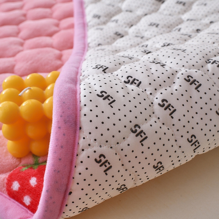 91家纺网 家纺一手货源 找家纺 索弗莱家纺 2025新款全消光牛奶绒学生床垫可水洗机洗床护垫床褥子 草莓