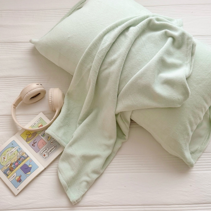 91家纺网 家纺一手货源 找家纺 禧缘家纺（原梦想家）2025新款牛奶绒纯色印花双开口枕套 青绿色