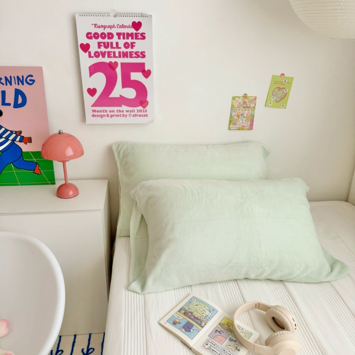 91家纺网 家纺一手货源 找家纺 禧缘家纺（原梦想家）2025新款牛奶绒纯色印花双开口枕套 青绿色