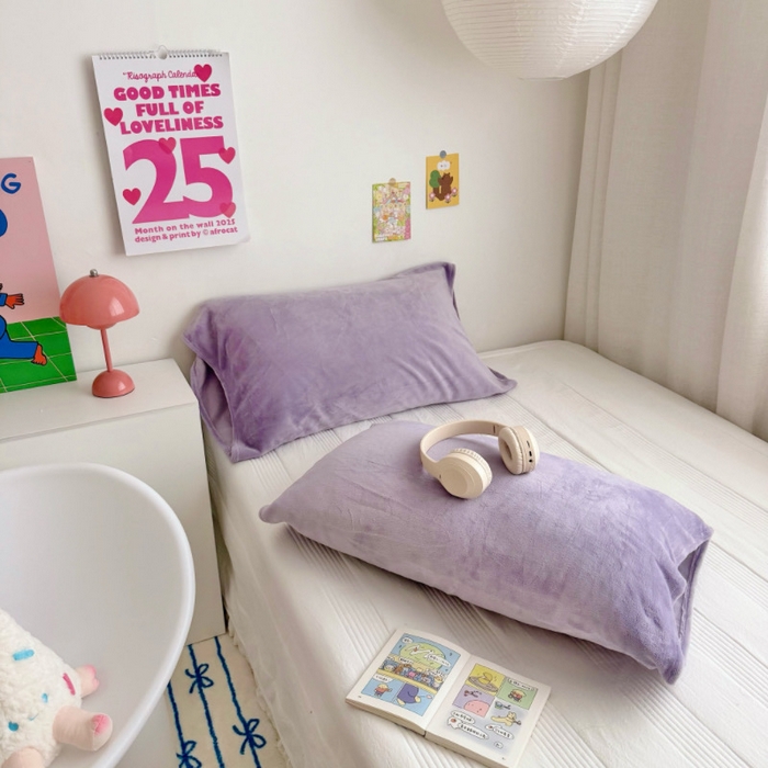 91家纺网 家纺一手货源 找家纺 禧缘家纺（原梦想家）2025新款牛奶绒纯色印花双开口枕套 紫色