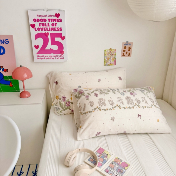 91家纺网 家纺一手货源 找家纺 禧缘家纺（原梦想家）2025新款牛奶绒纯色印花双开口枕套 紫色薰衣草