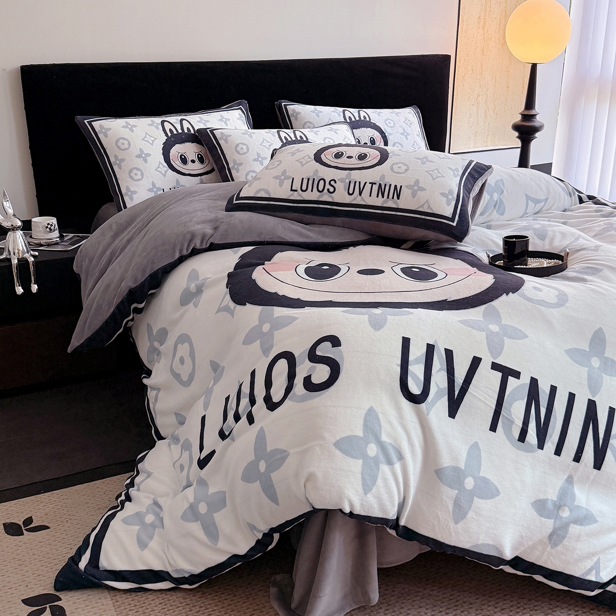 91家纺网 家纺一手货源 找家纺 摩卡（乐趣） 2025新款牛奶绒大版数码印花四件套（提供买家秀） 经典兔