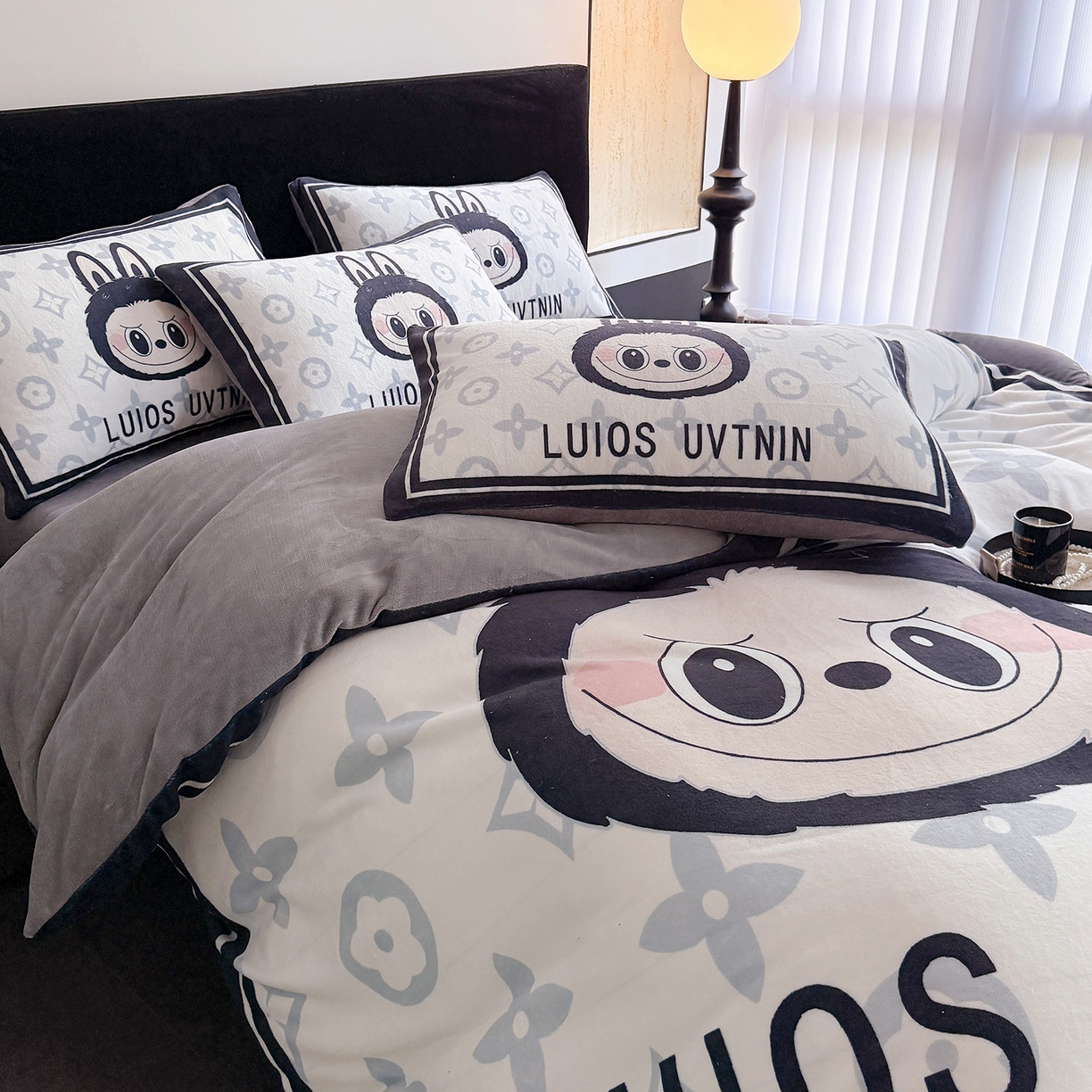 91家纺网 家纺一手货源 找家纺 摩卡（乐趣） 2025新款牛奶绒大版数码印花四件套（提供买家秀） 经典兔