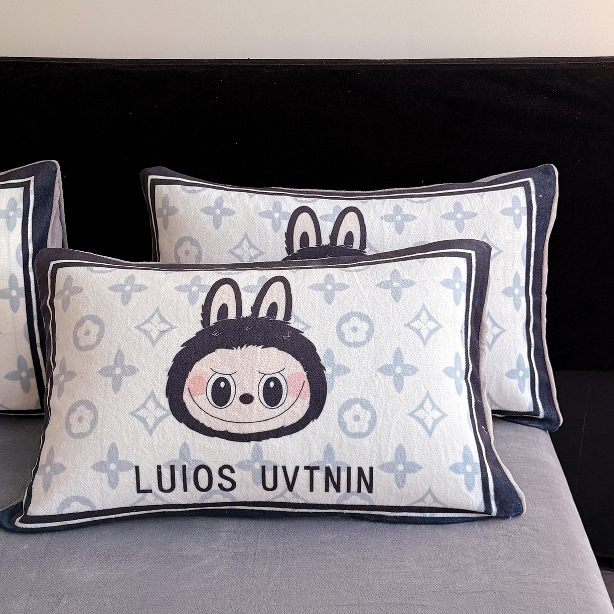 91家纺网 家纺一手货源 找家纺 摩卡（乐趣） 2025新款牛奶绒大版数码印花四件套（提供买家秀） 经典兔