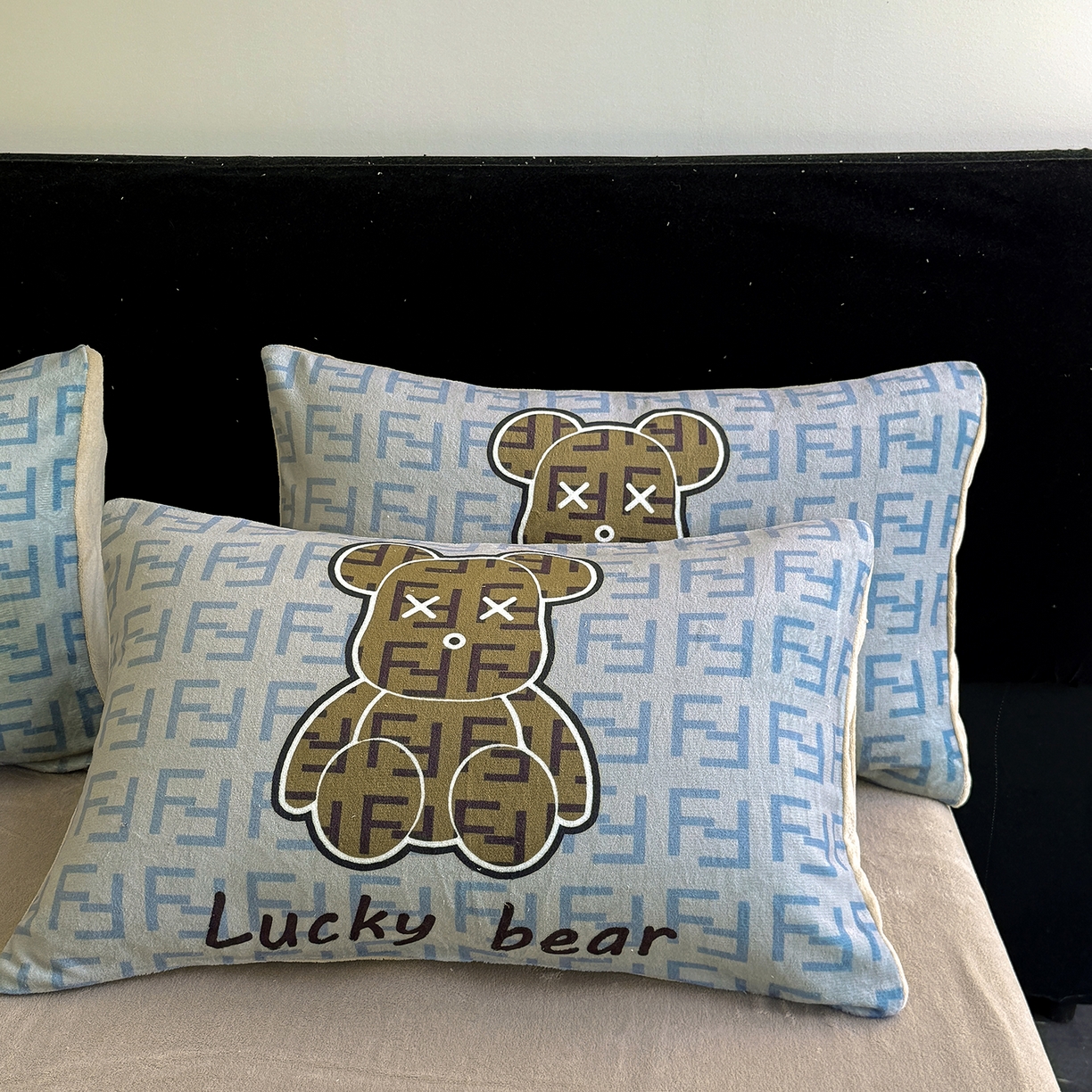 91家纺网 家纺一手货源 找家纺 摩卡（乐趣） 2025新款牛奶绒大版数码印花四件套（提供买家秀） 咔芬