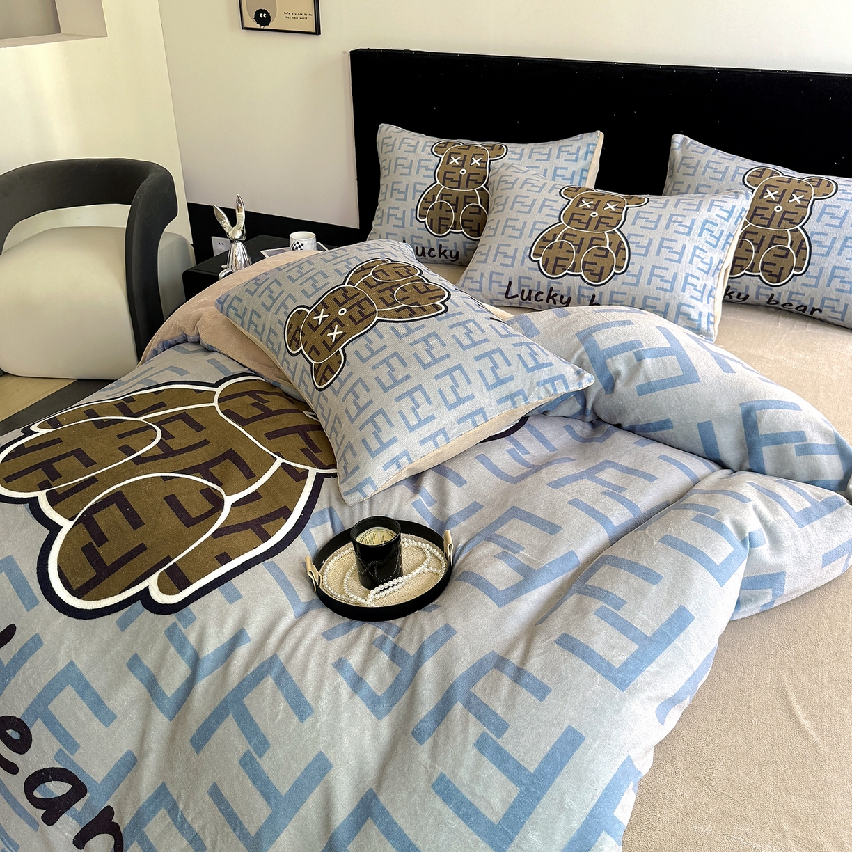 91家纺网 家纺一手货源 找家纺 摩卡（乐趣） 2025新款牛奶绒大版数码印花四件套（提供买家秀） 咔芬