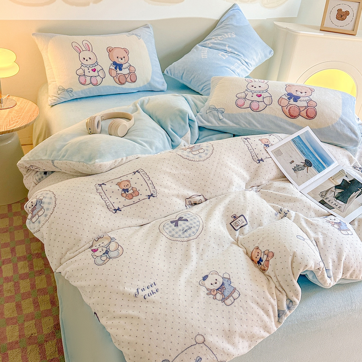 91家纺网 家纺一手货源 找家纺 安哆啦家纺 2025新款A类加厚200克牛奶绒印花卡通四件套 贝果宝贝