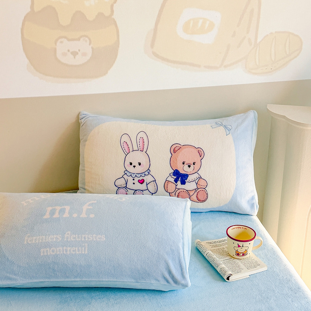 91家纺网 家纺一手货源 找家纺 安哆啦家纺 2025新款A类加厚200克牛奶绒印花卡通四件套 贝果宝贝