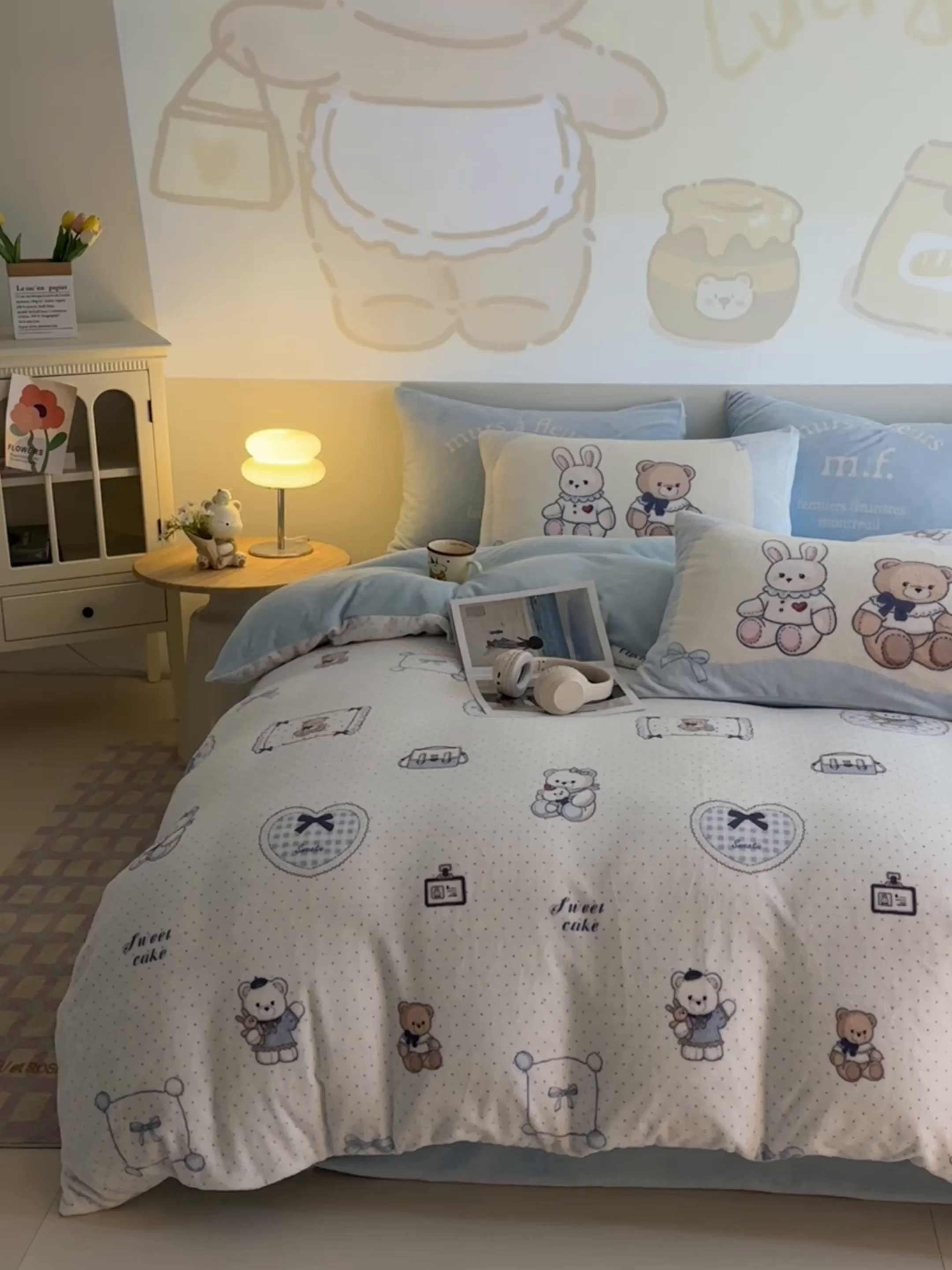 91家纺网 家纺一手货源 找家纺 安哆啦家纺 2025新款A类加厚200克牛奶绒印花卡通四件套 贝果宝贝