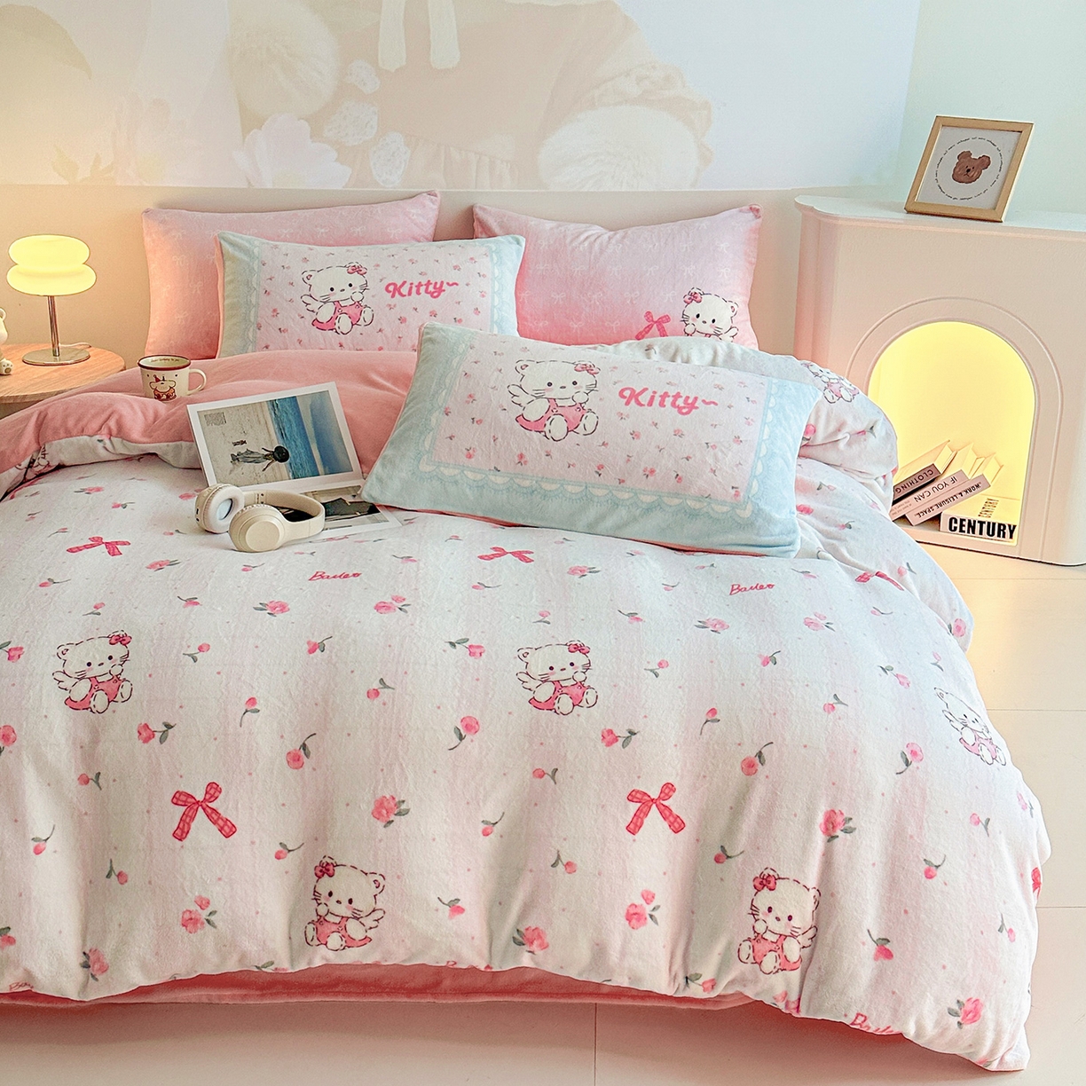 91家纺网 家纺一手货源 找家纺 安哆啦家纺 2025新款A类加厚200克牛奶绒印花卡通四件套 粉色kt