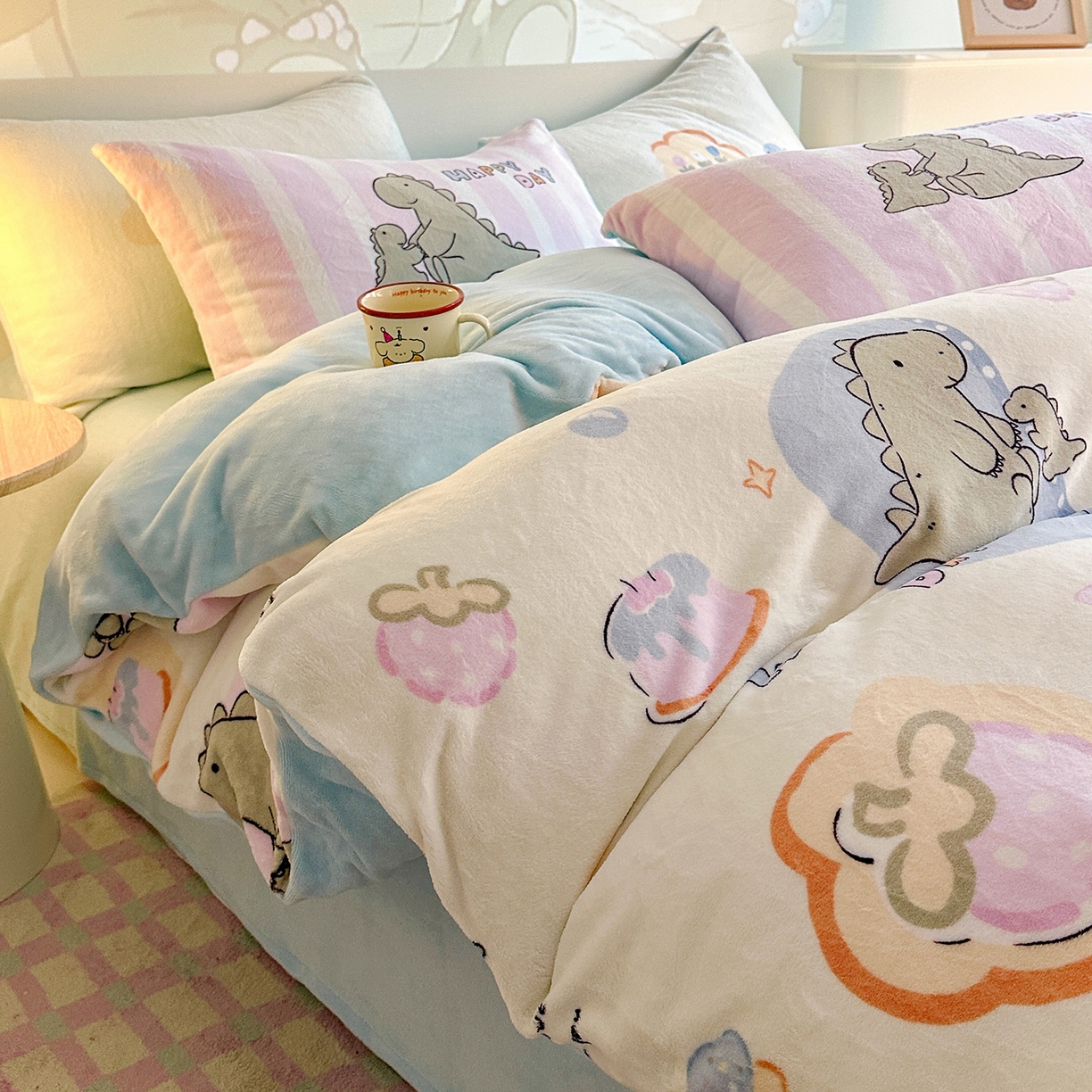 安哆啦家纺 2025新款A类加厚200克牛奶绒印花卡通四件套 恐龙宝宝-黄