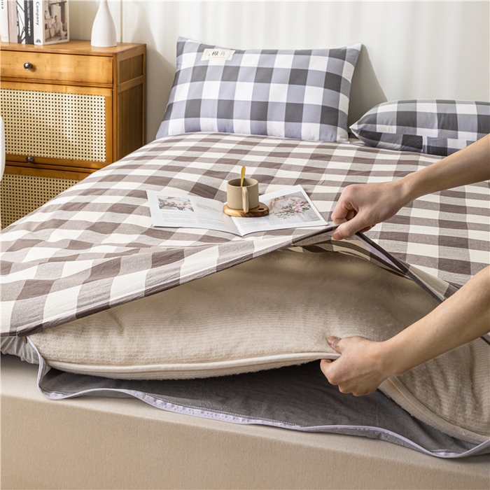 91家纺网 家纺一手货源 找家纺 悠米悠家 2025新款新疆长绒棉可拆洗棉花夹棉床褥垫成人款 高级灰格