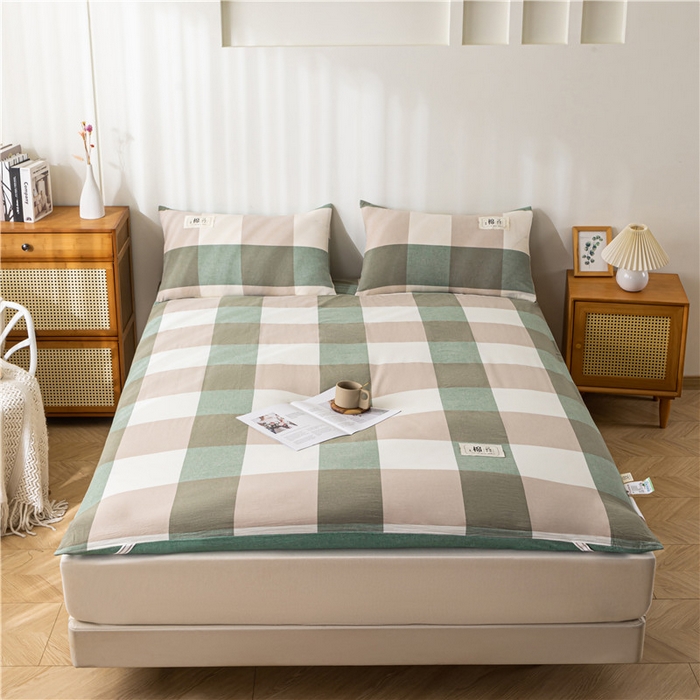 91家纺网 家纺一手货源 找家纺 悠米悠家 2025新款新疆长绒棉可拆洗棉花夹棉床褥垫成人款 极简绿格
