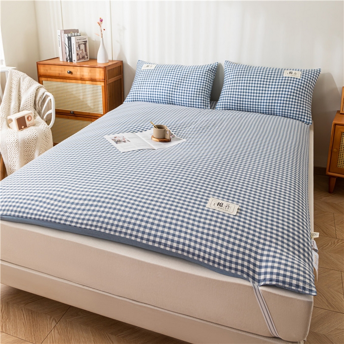 91家纺网 家纺一手货源 找家纺 悠米悠家 2025新款新疆长绒棉可拆洗棉花夹棉床褥垫成人款 蓝小格