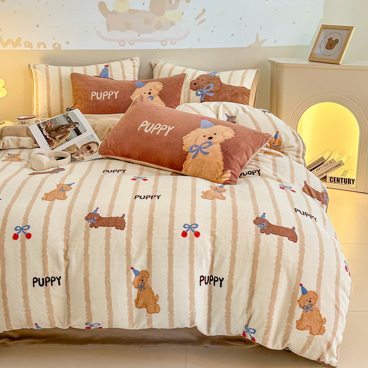 91家纺网 家纺一手货源 找家纺 安哆啦家纺 2025新款A类加厚200克牛奶绒印花卡通四件套 洋气嗨狗-黄