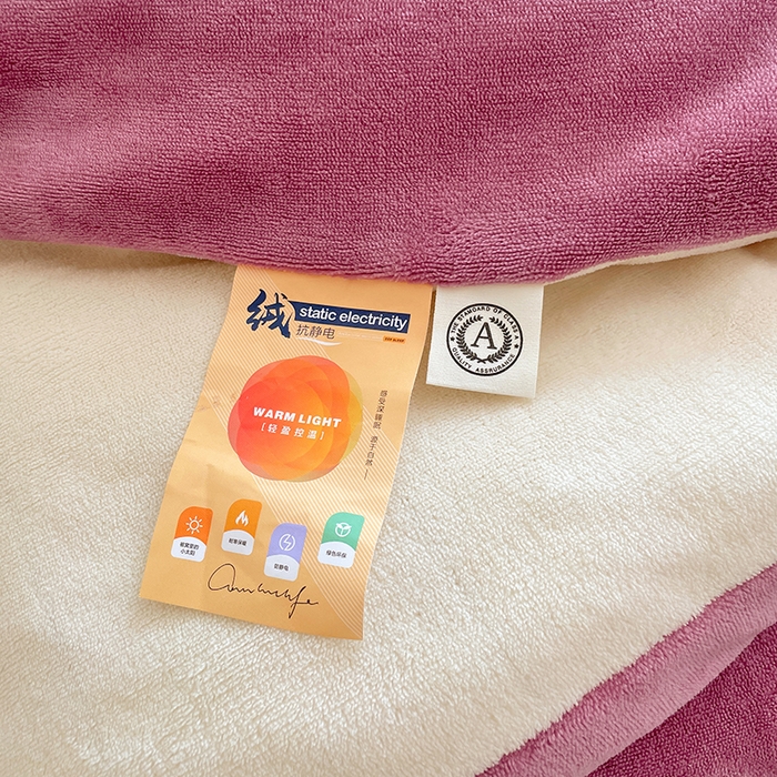 91家纺网 家纺一手货源 找家纺 VIP被业 2025新款高克重加绒加厚牛奶绒冬被拼接设计被子被芯 米粉