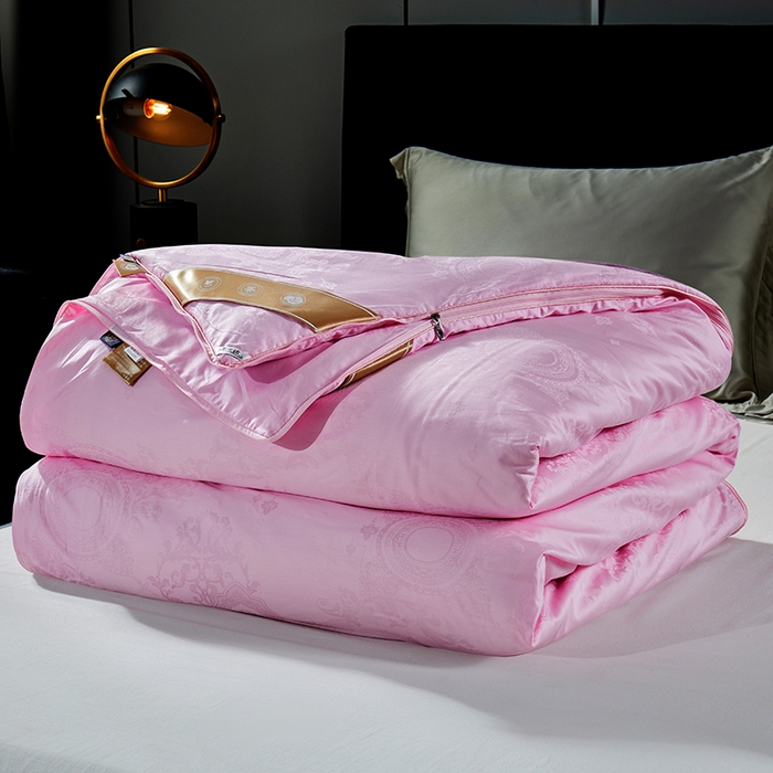 91家纺网 家纺一手货源 找家纺 群鹿蚕丝羽绒馆 【榨蚕丝填充包过质检】2025新款拉链升级款蚕丝二合一加厚子母被被子被芯 粉