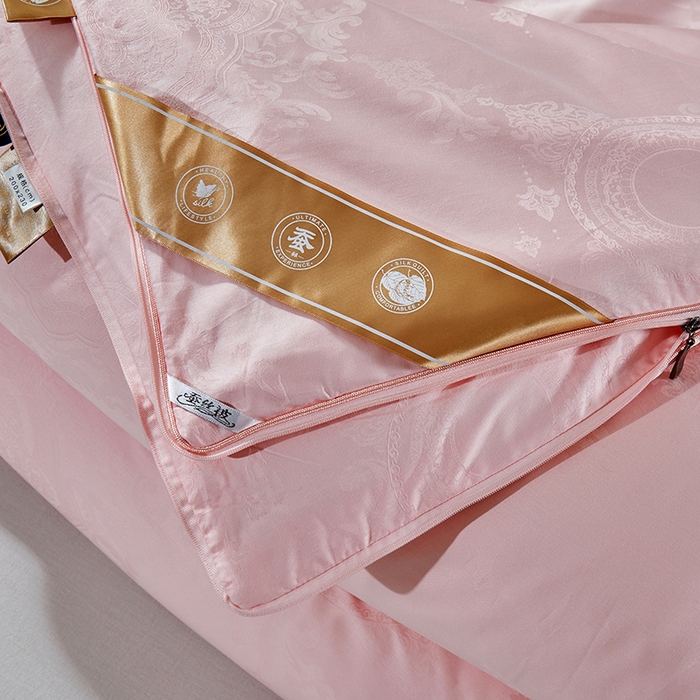 91家纺网 家纺一手货源 找家纺 群鹿蚕丝羽绒馆 【榨蚕丝填充包过质检】2025新款拉链升级款蚕丝二合一加厚子母被被子被芯 玉