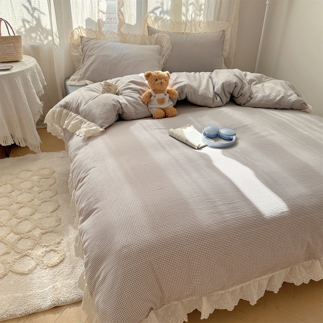 91家纺网 家纺一手货源 找家纺 丽涵家纺 2025新款法式花边全棉色织水洗棉小格子四件套 泡芙-黑格