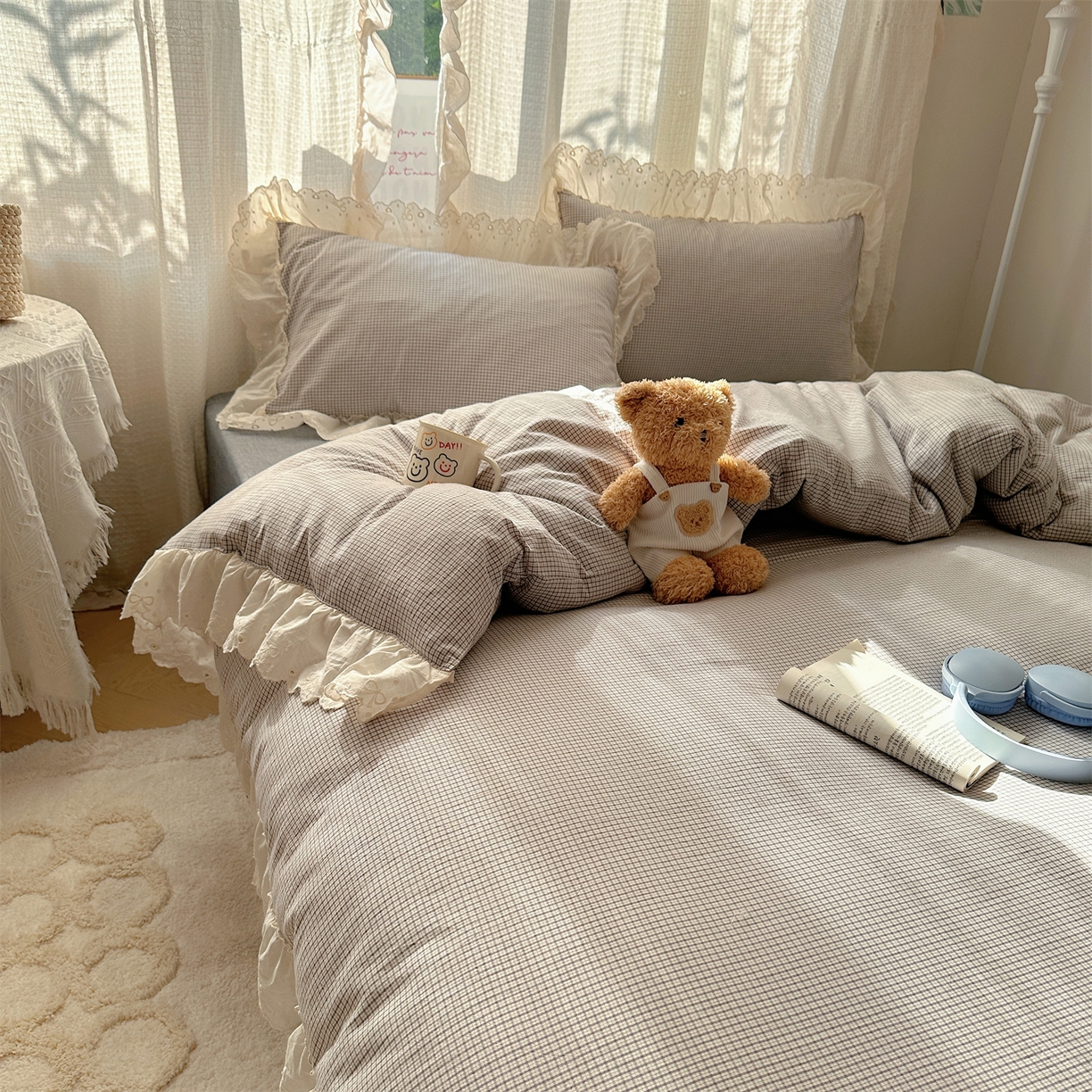 91家纺网 家纺一手货源 找家纺 丽涵家纺 2025新款法式花边全棉色织水洗棉小格子四件套 泡芙-黑格