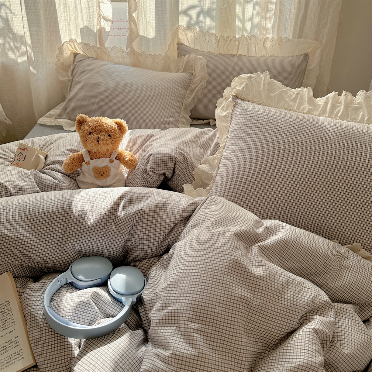 91家纺网 家纺一手货源 找家纺 丽涵家纺 2025新款法式花边全棉色织水洗棉小格子四件套 泡芙-黑格