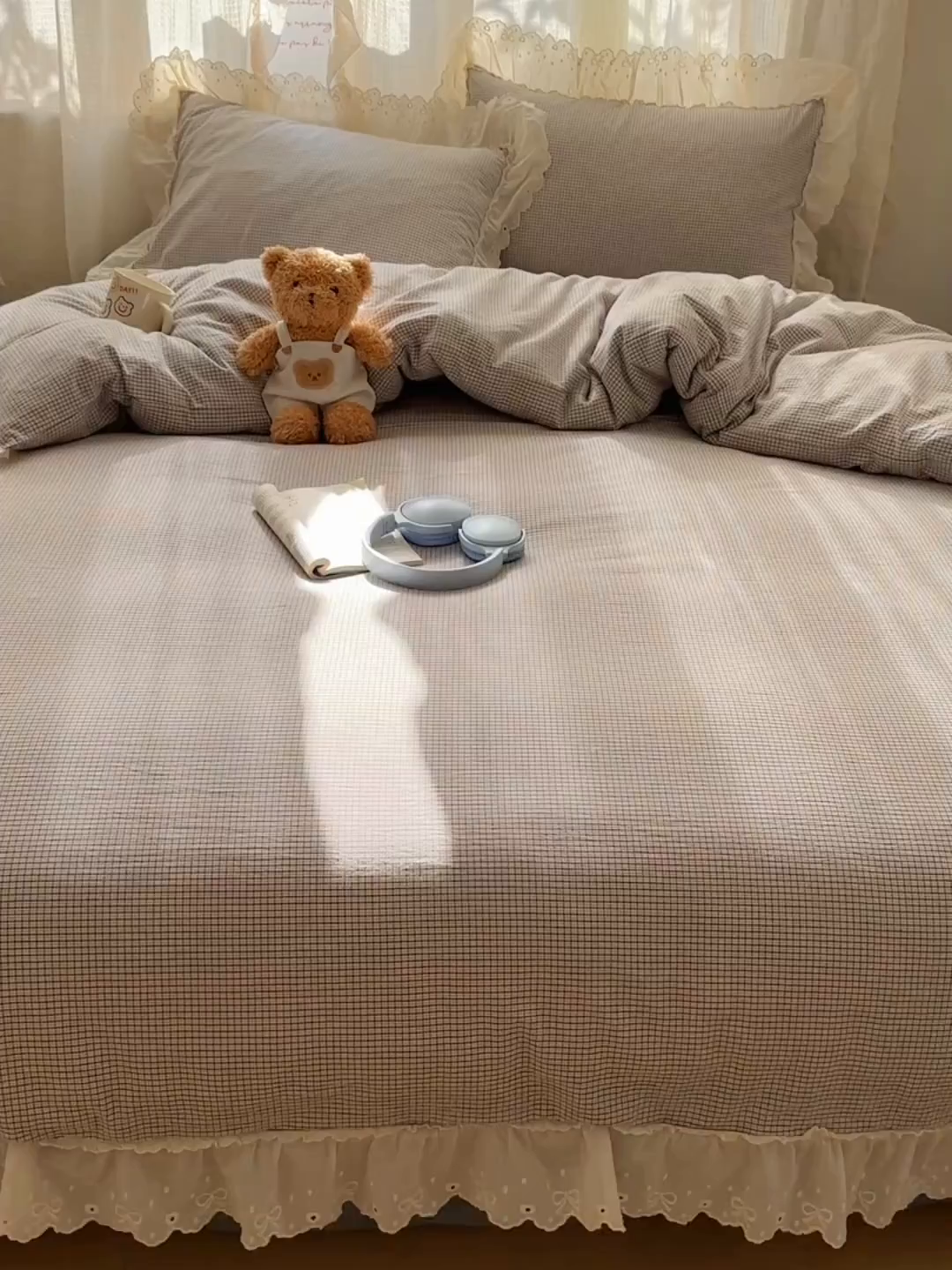 91家纺网 家纺一手货源 找家纺 丽涵家纺 2025新款法式花边全棉色织水洗棉小格子四件套 泡芙-黑格