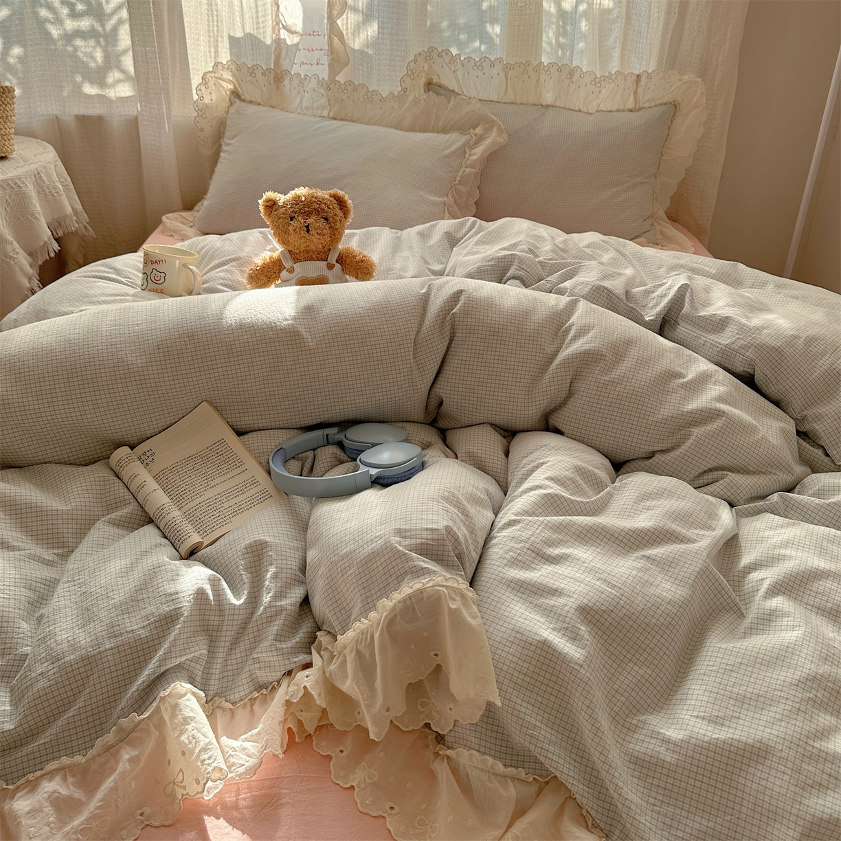 91家纺网 家纺一手货源 找家纺 丽涵家纺 2025新款法式花边全棉色织水洗棉小格子四件套 泡芙-蓝格