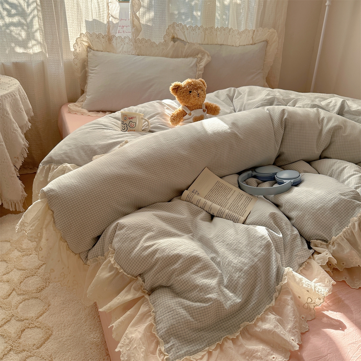 91家纺网 家纺一手货源 找家纺 丽涵家纺 2025新款法式花边全棉色织水洗棉小格子四件套 泡芙-蓝格