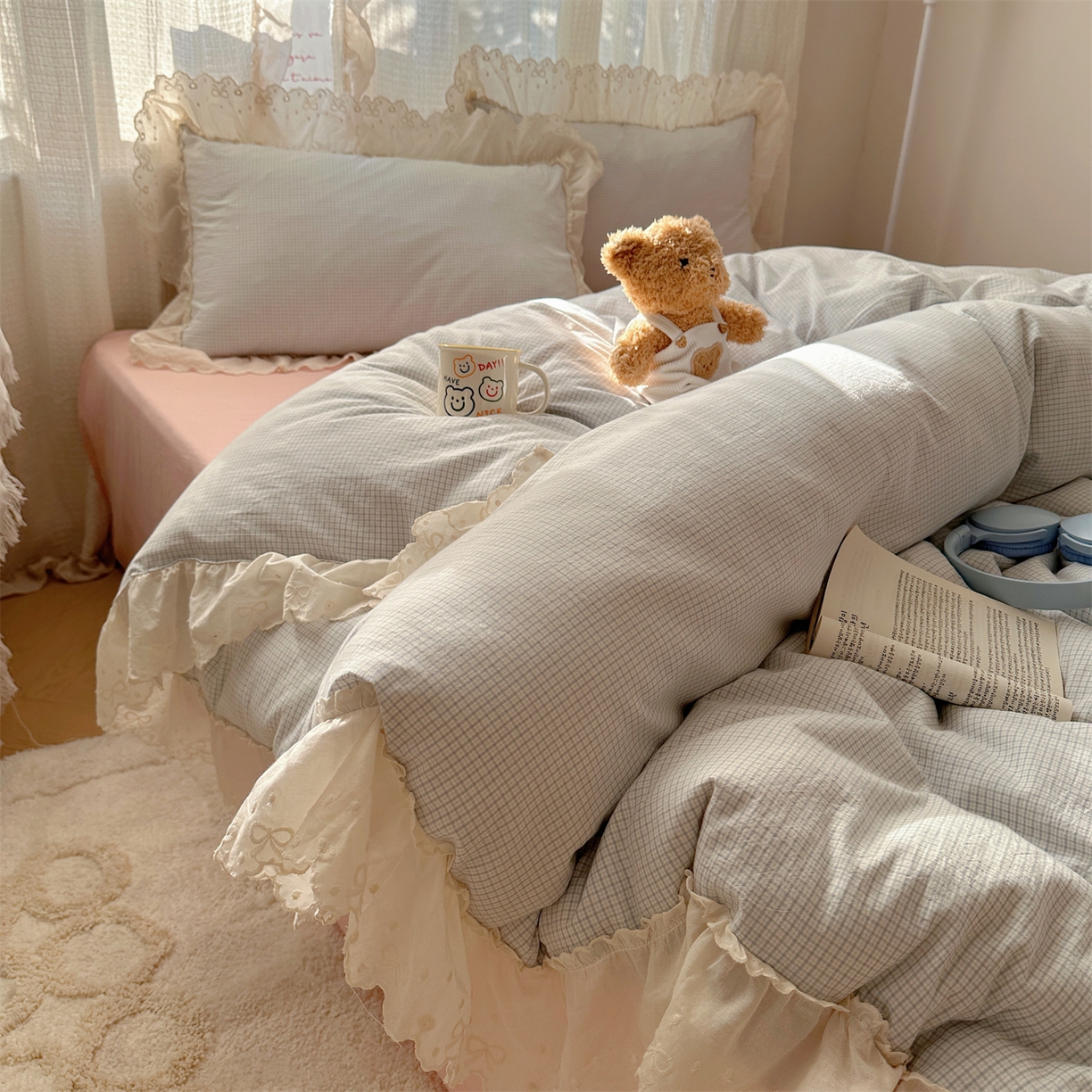 91家纺网 家纺一手货源 找家纺 丽涵家纺 2025新款法式花边全棉色织水洗棉小格子四件套 泡芙-蓝格