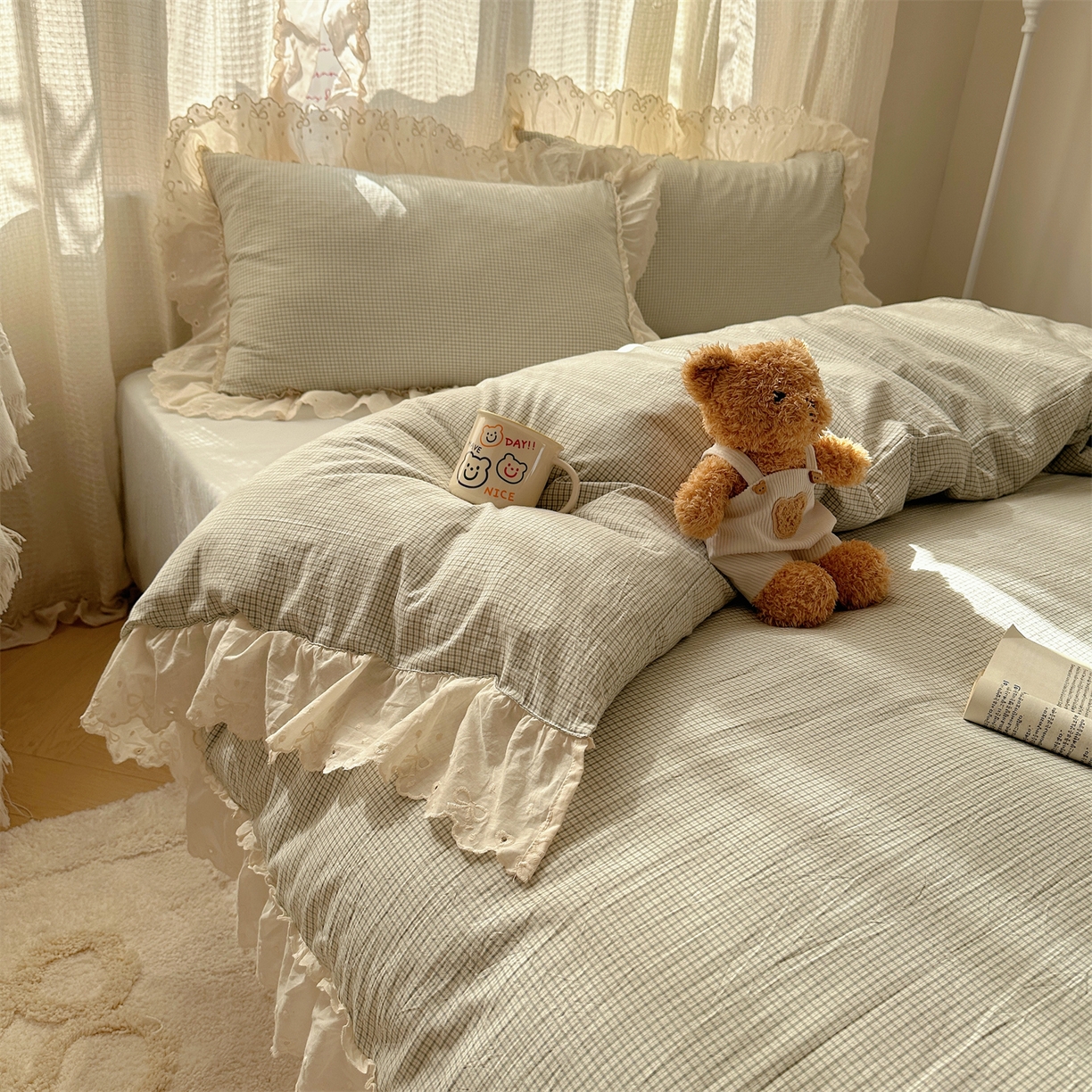 91家纺网 家纺一手货源 找家纺 丽涵家纺 2025新款法式花边全棉色织水洗棉小格子四件套 泡芙-绿格