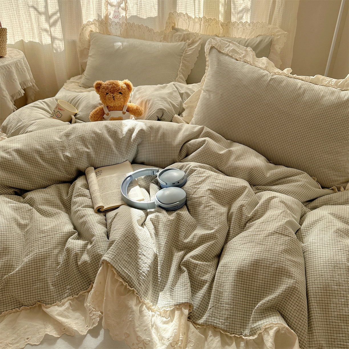 91家纺网 家纺一手货源 找家纺 丽涵家纺 2025新款法式花边全棉色织水洗棉小格子四件套 泡芙-绿格