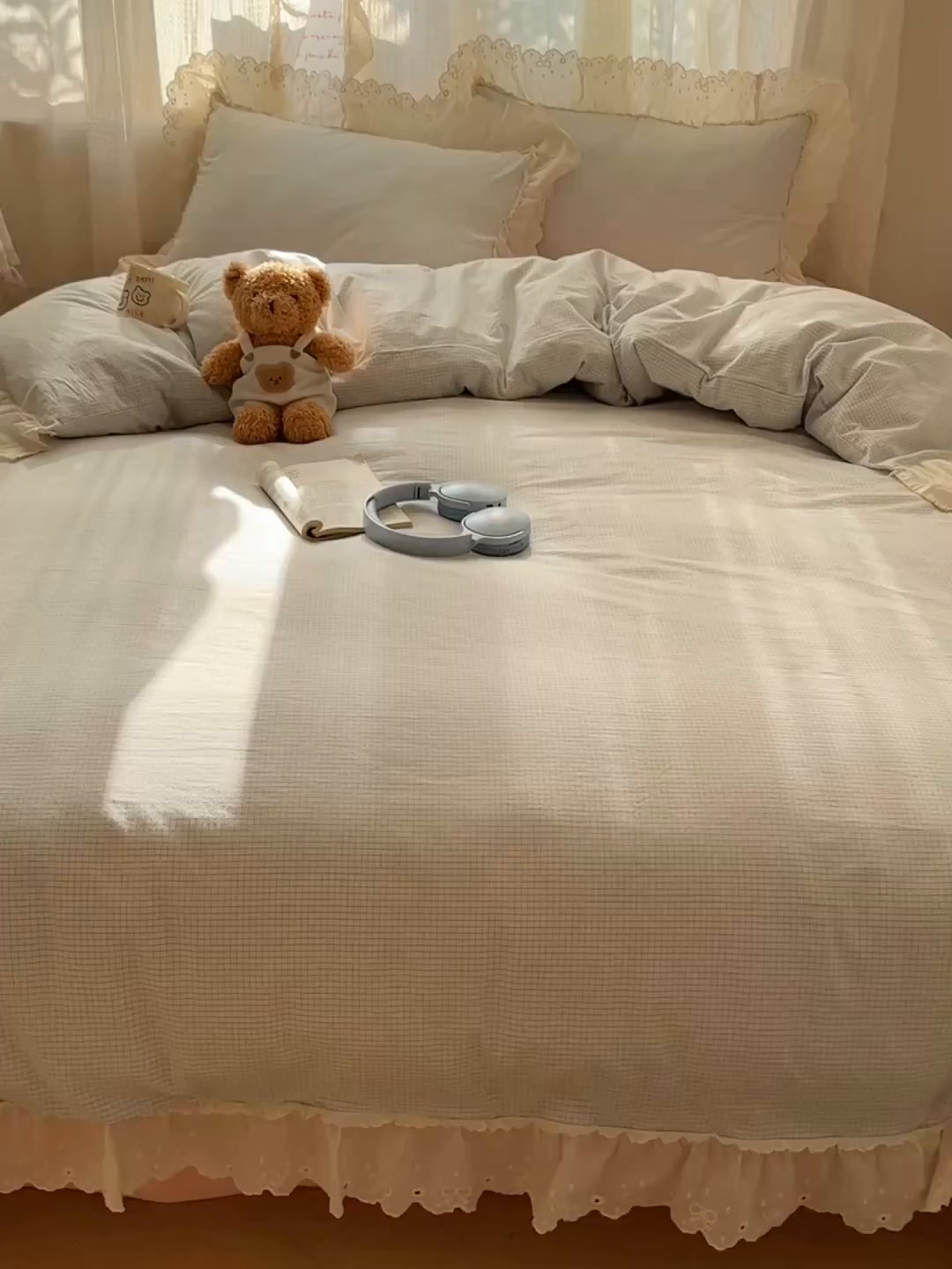 91家纺网 家纺一手货源 找家纺 丽涵家纺 2025新款法式花边全棉色织水洗棉小格子四件套 泡芙-绿格