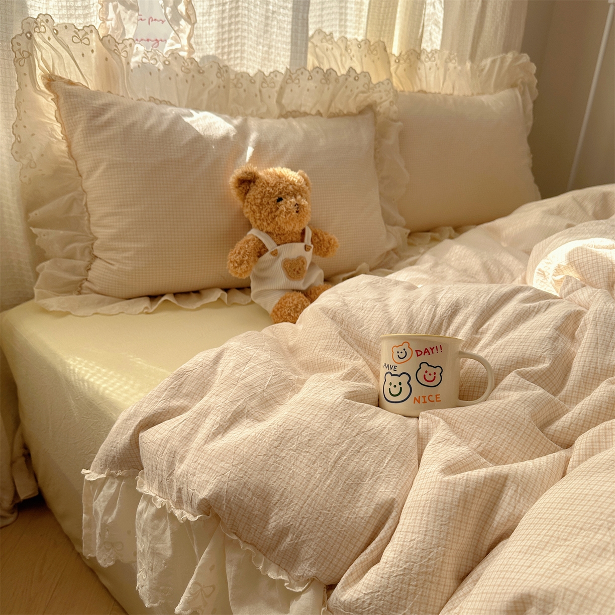 91家纺网 家纺一手货源 找家纺 （总）丽涵家纺 2025新款法式花边全棉色织水洗棉小格子四件套