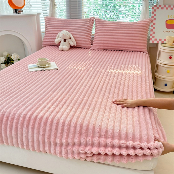 91家纺网 家纺一手货源 找家纺 （总）馨乐家纺 2025新款A类300g兔毛抽条床笠