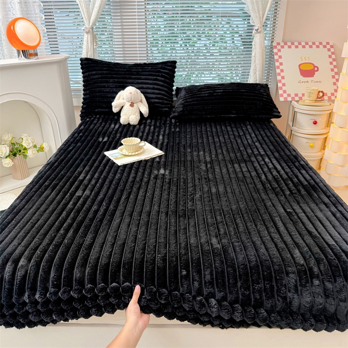 91家纺网 家纺一手货源 找家纺 馨乐家纺 2025新款A类300g兔毛抽条床笠 黑色-床笠