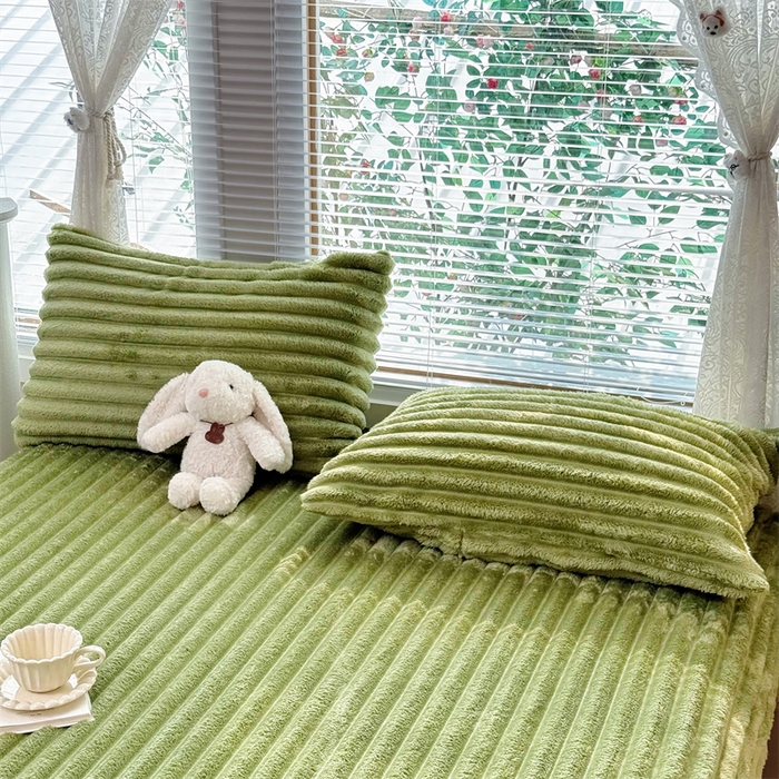 91家纺网 家纺一手货源 找家纺 馨乐家纺 2025新款A类300g兔毛抽条床笠 抹茶绿-床笠