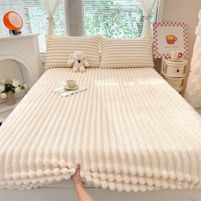 91家纺网 家纺一手货源 找家纺 馨乐家纺 2025新款A类300g兔毛抽条床笠 奶白-床笠