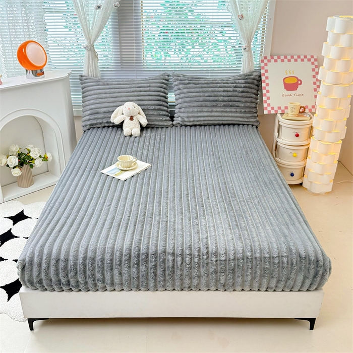 91家纺网 家纺一手货源 找家纺 馨乐家纺 2025新款A类300g兔毛抽条床笠 浅灰-床笠